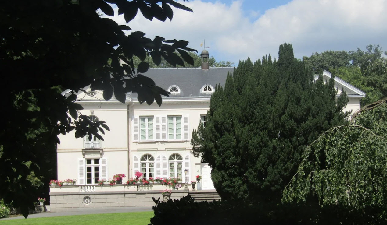 Kasteel Ten Velde, Belgium